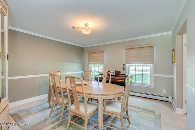 15 Corral Drive, Hamilton, NJ 08620