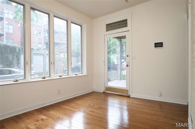 4928 Buckingham Court 1E, St Louis, MO 63108