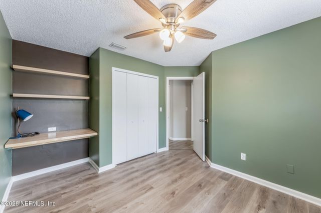 2727 MC CORMICK WOODS Drive, Jacksonville, FL 32225