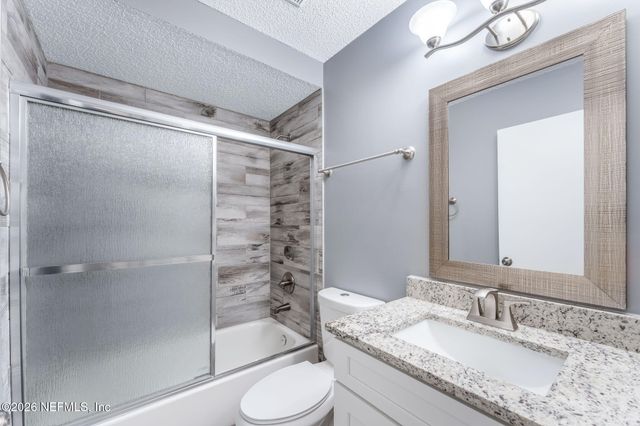 2727 MC CORMICK WOODS Drive, Jacksonville, FL 32225