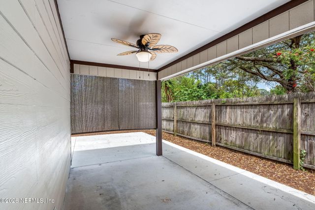 2727 MC CORMICK WOODS Drive, Jacksonville, FL 32225