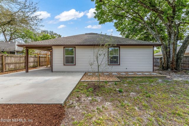 2727 MC CORMICK WOODS Drive, Jacksonville, FL 32225