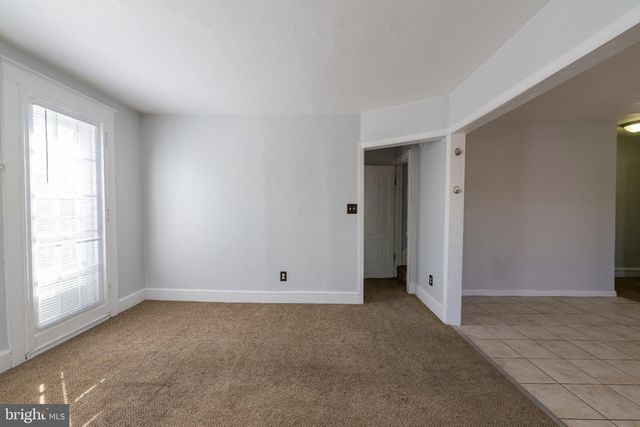 705 COLLINGS AVE, Collingswood, NJ 08107