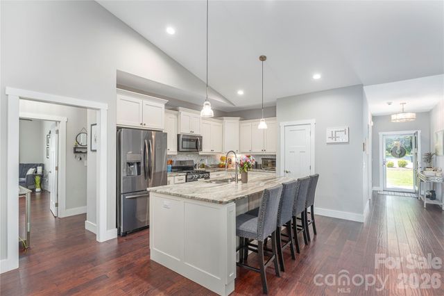 348 Olivet Lane, Fletcher, NC 28732