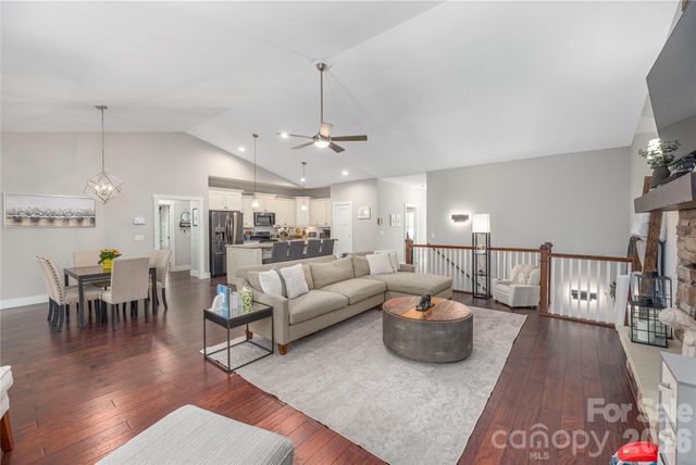 348 Olivet Lane, Fletcher, NC 28732