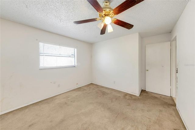 1137 54TH AVENUE S, St Petersburg, FL 33705