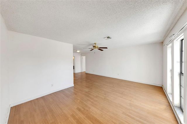 1137 54TH AVENUE S, St Petersburg, FL 33705