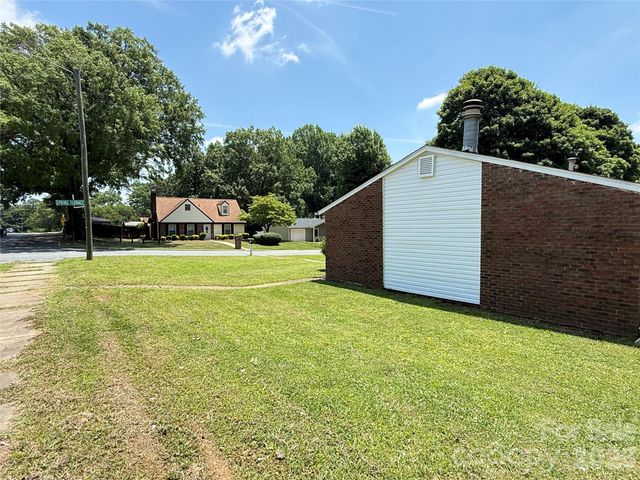 3523 Spring Terrace Lane, Charlotte, NC 28269