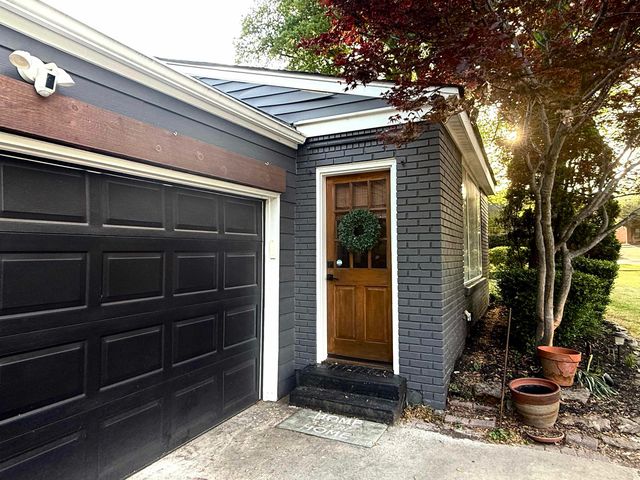 418 N HIGHLAND ST, Memphis, TN 38122