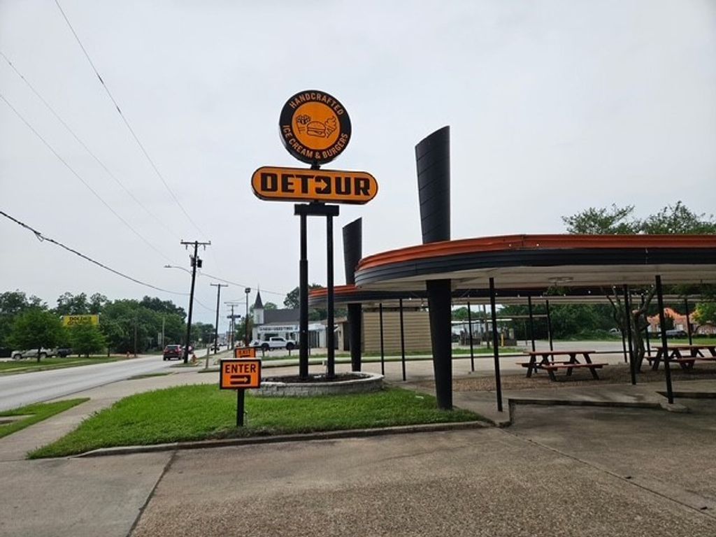 214 E Mulberry Street, Kaufman, TX 75142