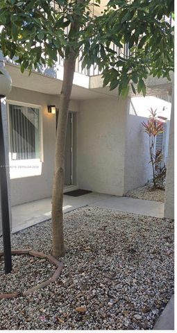 3267 NW 102nd Ter 3267, Coral Springs, FL 33065