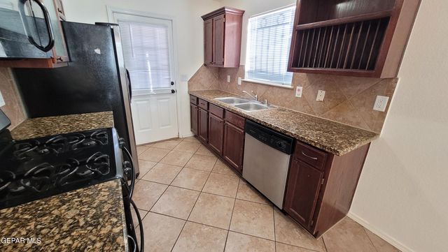 4636 Joseph Rodriguez Drive, El Paso, TX 79938