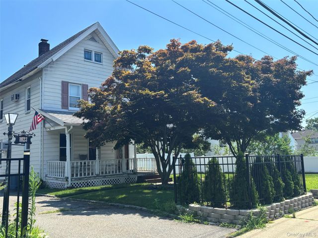 1023 Newbridge Road, Bellmore, NY 11710