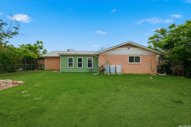 1911 DELLHAVEN DR, San Antonio, TX 78220