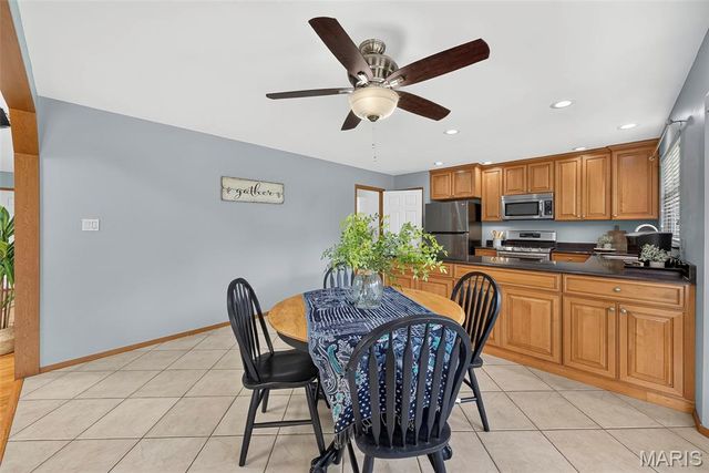 1122 Majestic Drive, Fenton, MO 63026