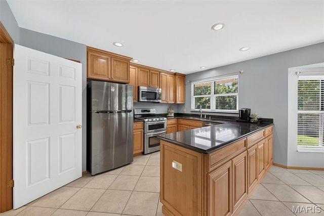 1122 Majestic Drive, Fenton, MO 63026