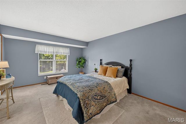 1122 Majestic Drive, Fenton, MO 63026
