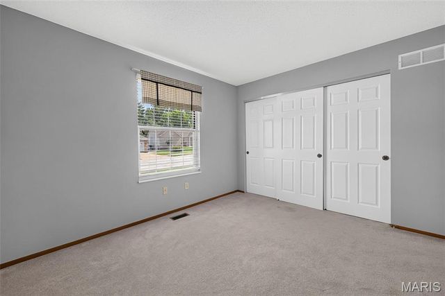1122 Majestic Drive, Fenton, MO 63026