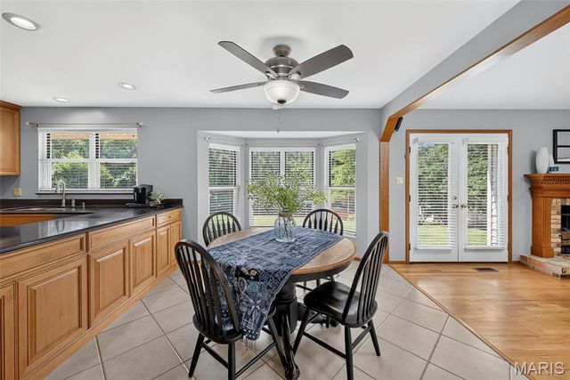 1122 Majestic Drive, Fenton, MO 63026