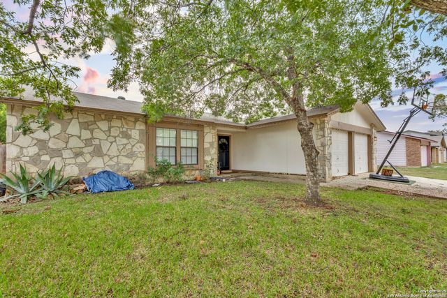6122 Valley Tree, San Antonio, TX 78250