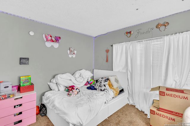 6122 Valley Tree, San Antonio, TX 78250