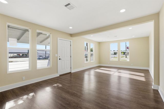 1410 Fannin Street, Columbus, TX 78934