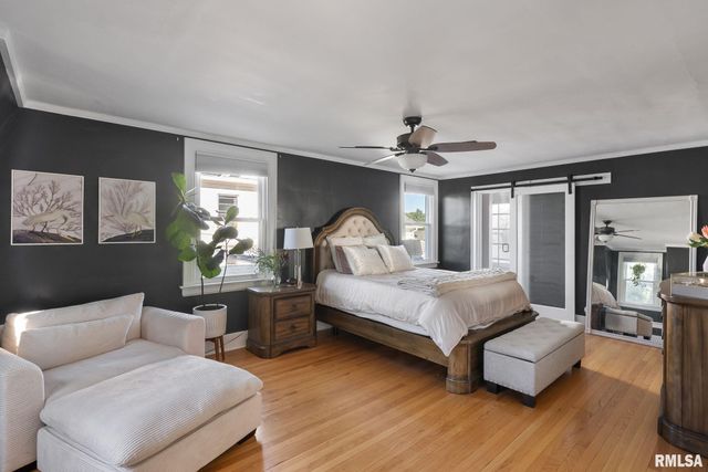 704 RIVER Drive, Bettendorf, IA 52722