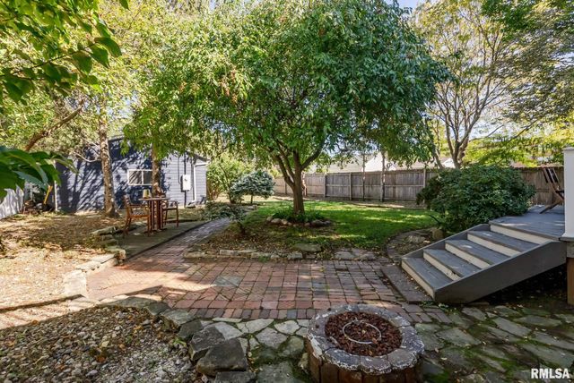 704 RIVER Drive, Bettendorf, IA 52722