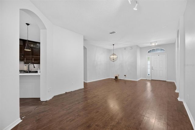 11901 NORTHUMBERLAND DRIVE, Tampa, FL 33626