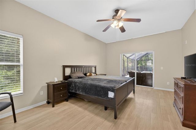 11901 NORTHUMBERLAND DRIVE, Tampa, FL 33626
