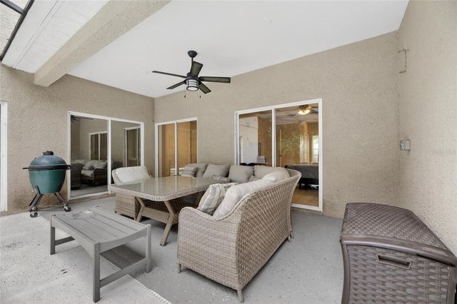 11901 NORTHUMBERLAND DRIVE, Tampa, FL 33626