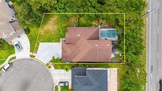 11901 NORTHUMBERLAND DRIVE, Tampa, FL 33626