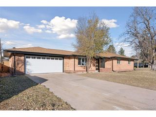 685 S Washington Cir, Englewood, CO 80113