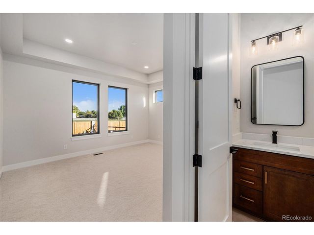 5287 Flora Way, Arvada, CO 80002