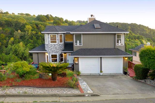 10353 Royal Oak Rd, Oakland, CA 94605