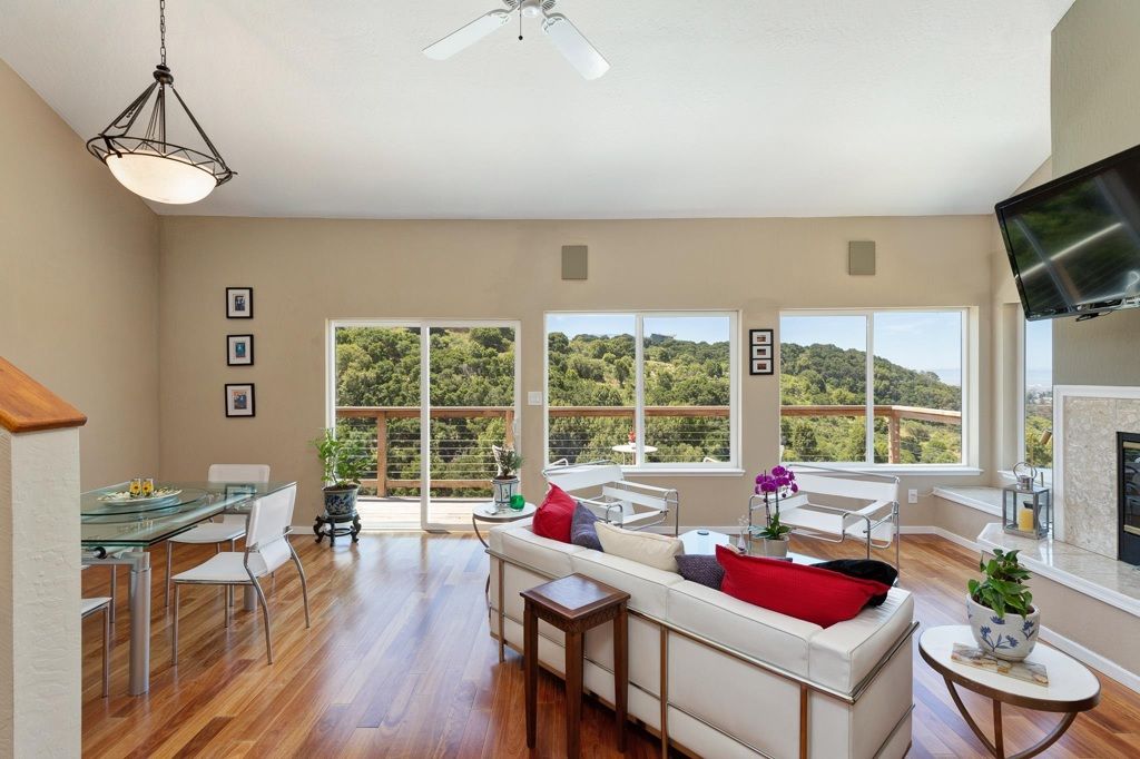 Image 8 of property listing at 10353 Royal Oak Rd, Oakland, CA 94605