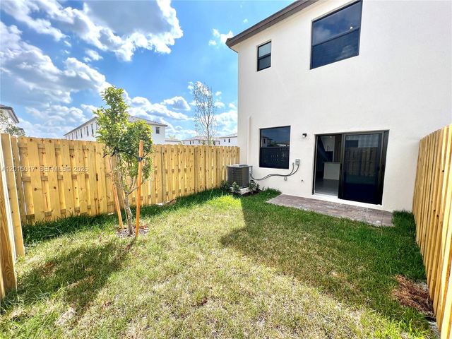 23255 SW 129th Path 23255, Homestead, FL 33170