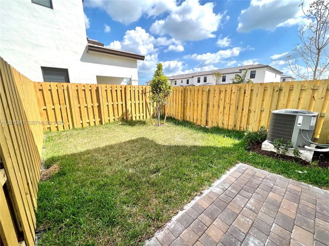 23255 SW 129th Path 23255, Homestead, FL 33170