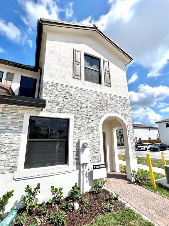 23255 SW 129th Path 23255, Homestead, FL 33170