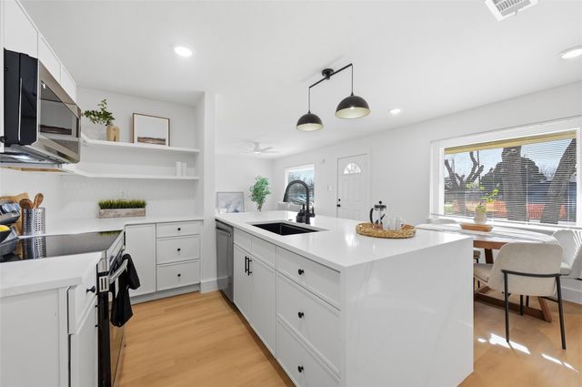 3700 Aurora Street, Haltom City, TX 76117