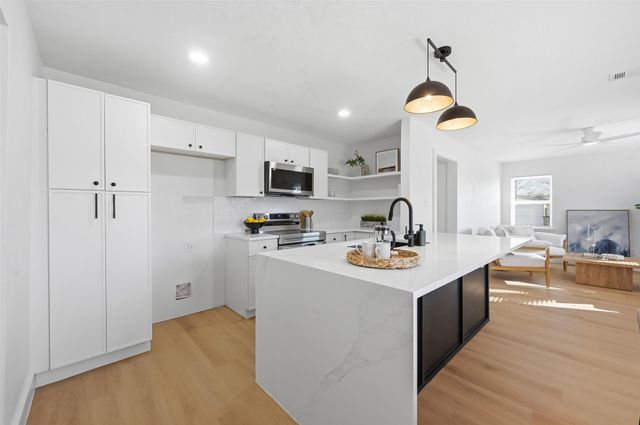 3700 Aurora Street, Haltom City, TX 76117