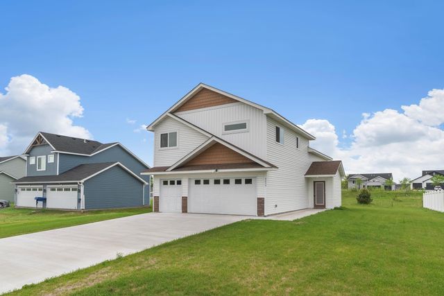 4634 9th Street NE, Saint Cloud, MN 56304