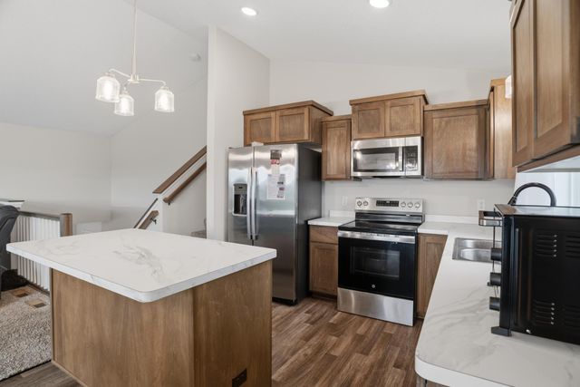 4634 9th Street NE, Saint Cloud, MN 56304