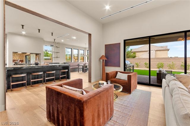 8565 Stange Avenue, Las Vegas, NV 89129