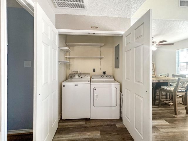 81 Santar Loop, Surfside Beach, TX 77541