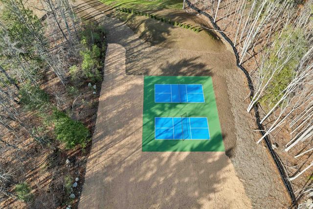 209 Lady Walsingham Way, Laconia, NH 03246