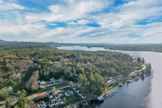 209 Lady Walsingham Way, Laconia, NH 03246