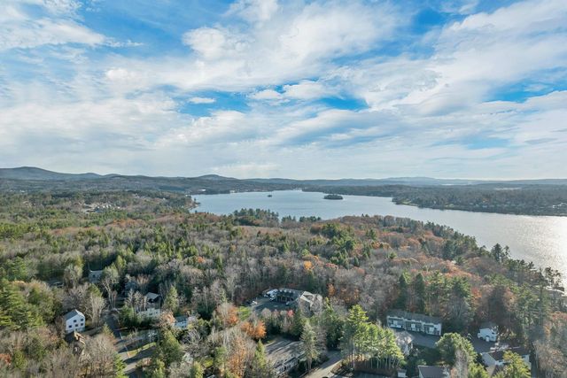 209 Lady Walsingham Way, Laconia, NH 03246