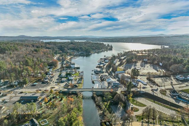 209 Lady Walsingham Way, Laconia, NH 03246