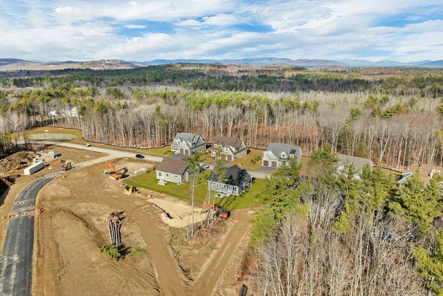 209 Lady Walsingham Way, Laconia, NH 03246